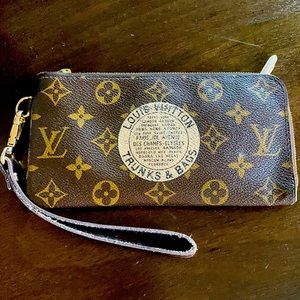 Louis Vuitton Wallet